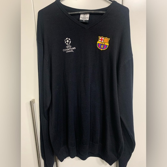 UEFA Champions league FC Barcelona sweater - Picture 1 of 4
